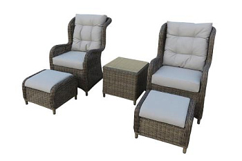 тёмно-коричневый