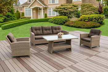 коричневый