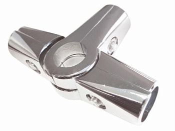 soedinitel-chetyreh-trub-cs242